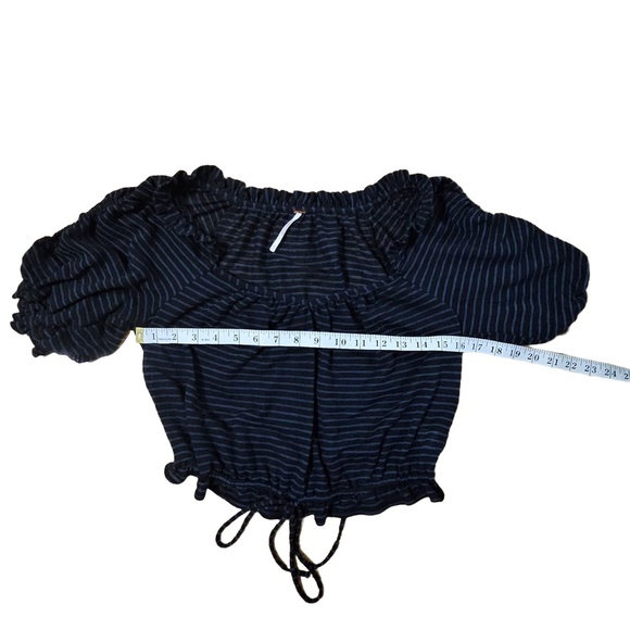 Free People Women's P/Small Navy Blue Striped Ruffled Off-Shoulder Top Boho Chic - Picture 6 of 9